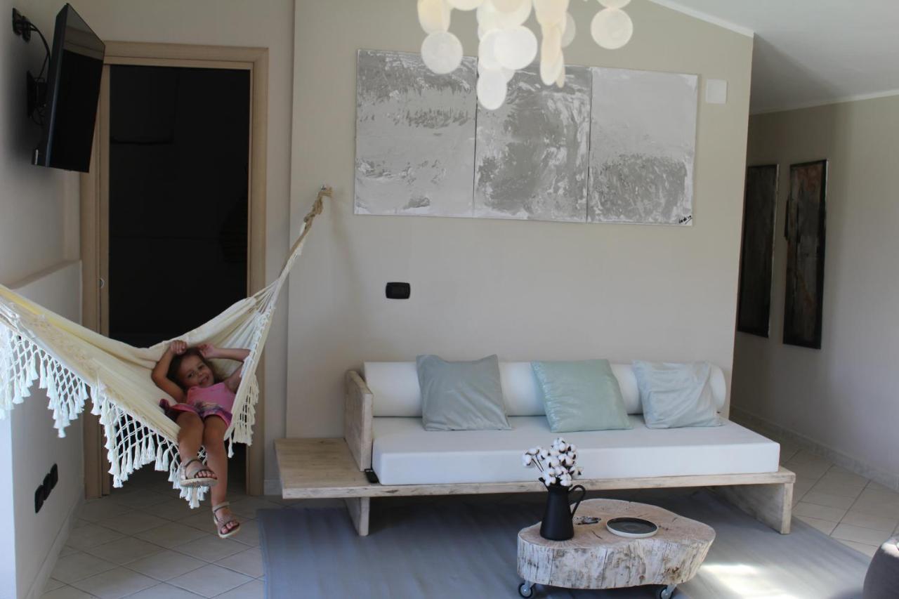Villa Clicla - Pool, Sea,hommock Swing And Laziness Imperia